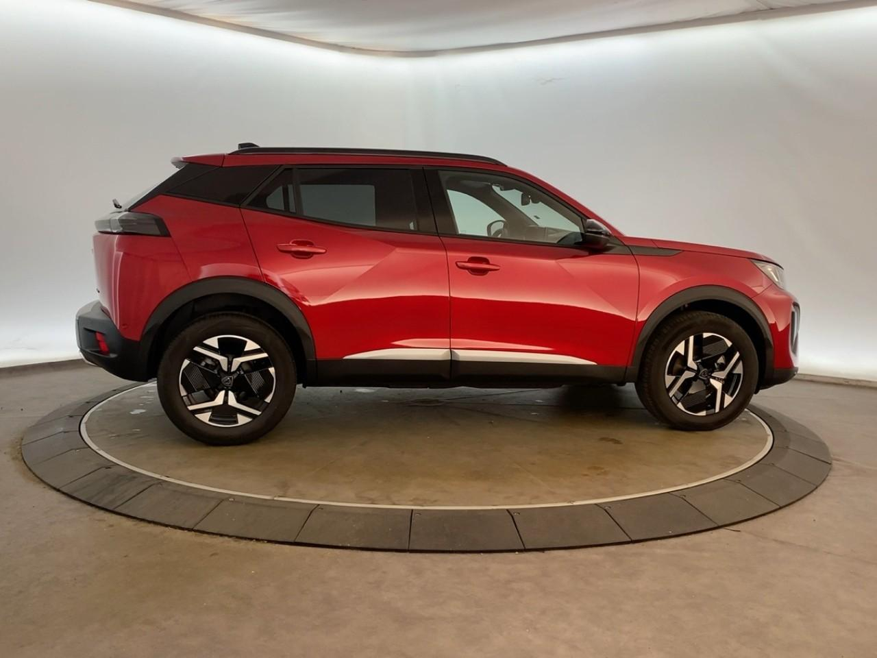 Peugeot 2008 hybrid 145 ch e-dcs6 allure — photo 4