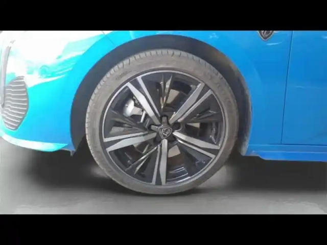 Peugeot 308 phev 225ch gt e-eat8 — photo 9