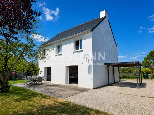 Spacieuse maison familiale non mitoyenne avec grand terrain - 126 m² habitables