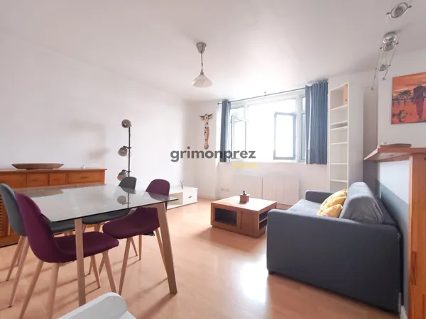 Appartement T2 de 45 m2 avec parking et cave privatifs Sec
