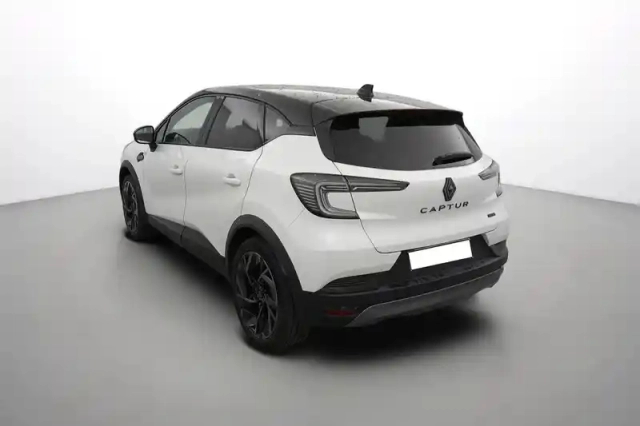 Renault Captur e-tech full hybrid 145 ch — photo 5