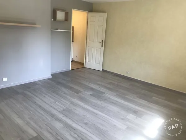 Studio 1 pièce 27 m²