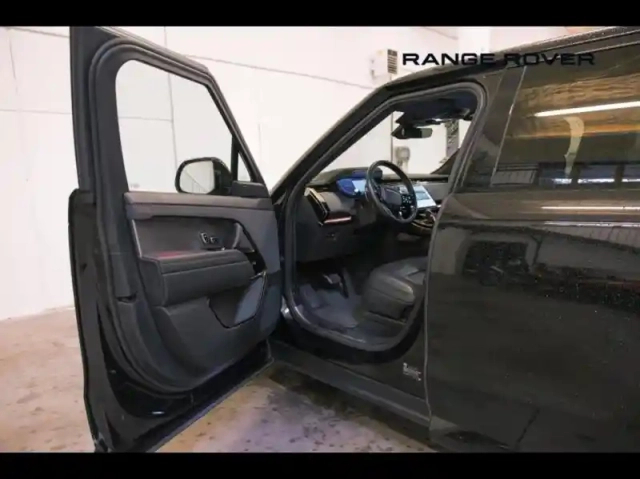 Land Rover Range Rover sport 3.0 p460e 460ch phev dynamic se — photo 6
