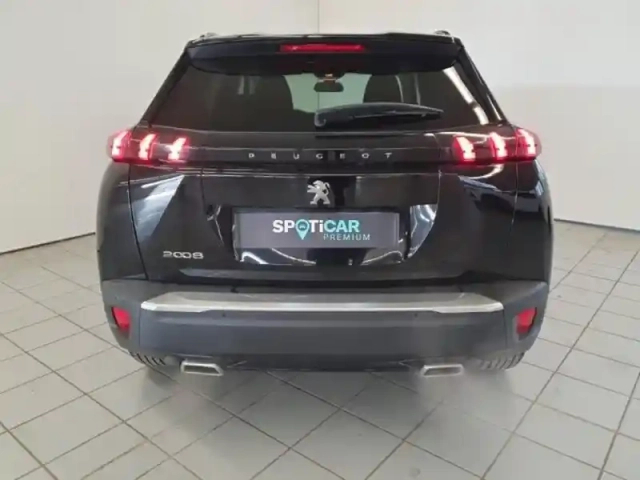 Peugeot 2008 1.2 puretech 130ch s&amp;s style eat8 — photo 6