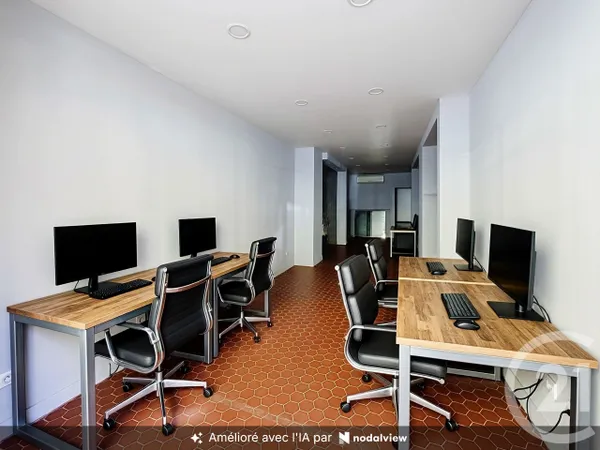 Local 42 m²
