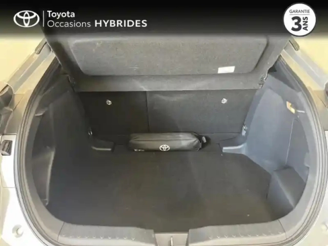 Toyota C-Hr 2.0 hybride 200ch design my25 — photo 10