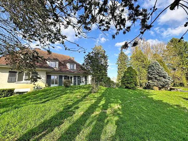 Maison 7 pièces 200 m²
