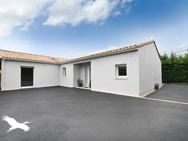 Pavillon de 8 pièces principales