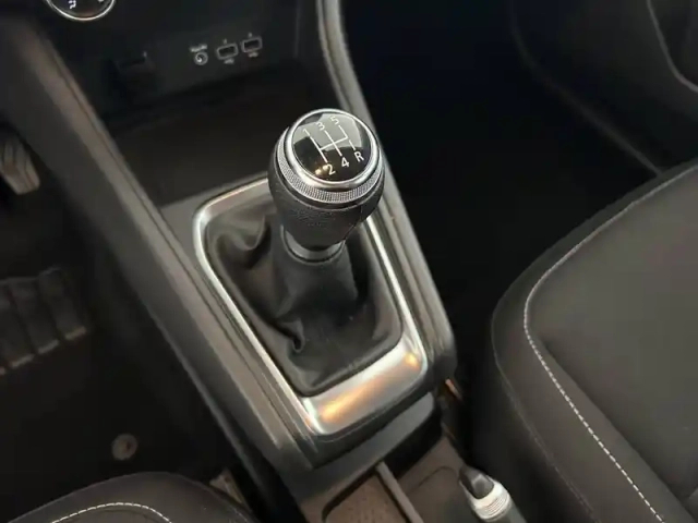 Renault Captur tce 100 gpl — photo 22