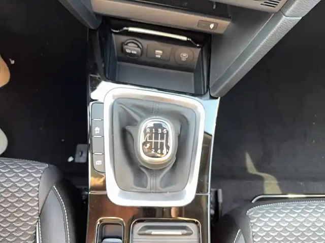 Kia Xceed 1.5 t-gdi 140 ch bvm6 — photo 20