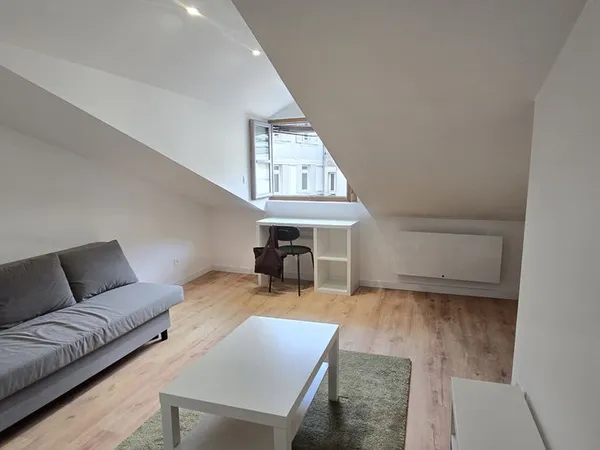 Studio 1 pièce 17 m²