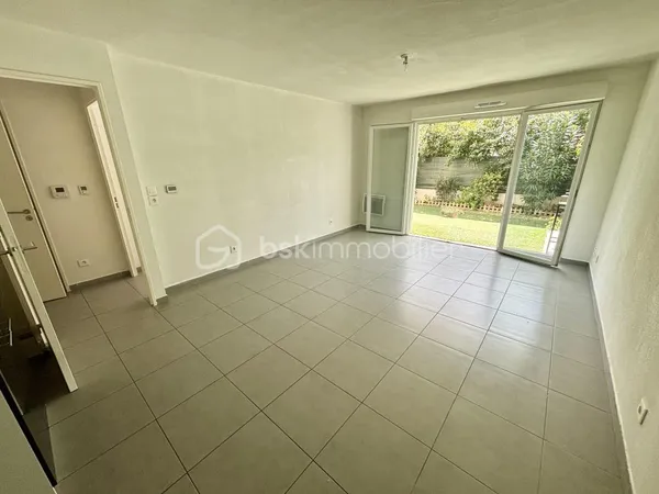 Appartement T2 45 m² avec jardin, terrasse et parking