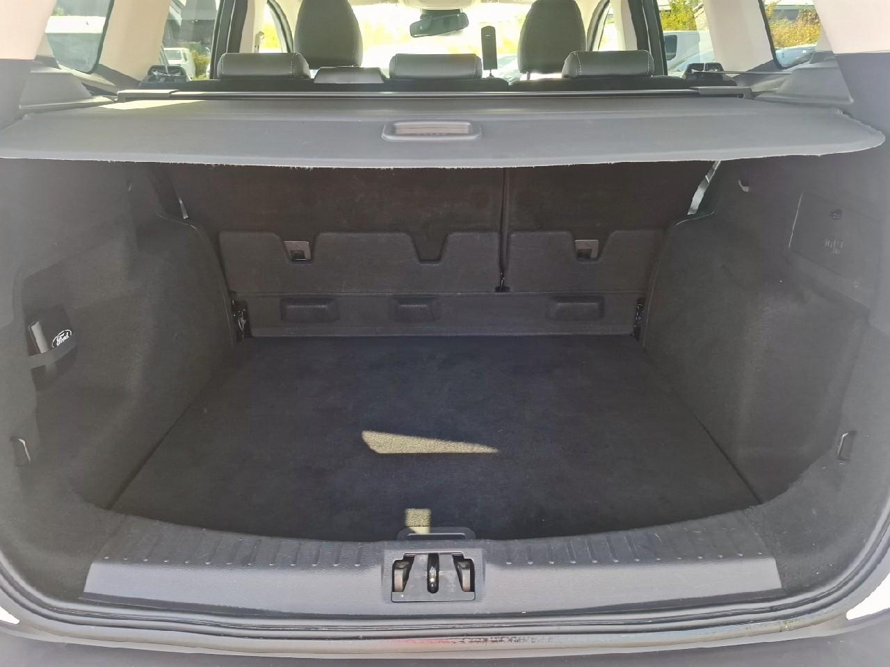Ford Kuga 1.5 tdci 120ch stop&start executive 4x2 powershift — photo 6