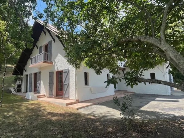 Maison 6 pièces 185 m²