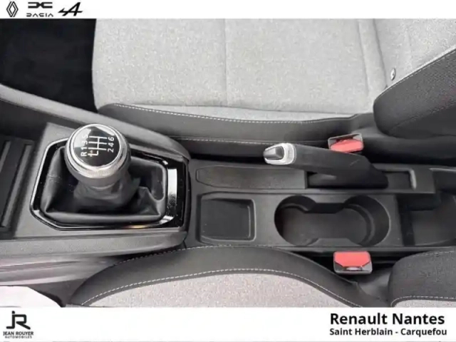 Renault Clio 1.0 tce 90ch evolution — photo 4