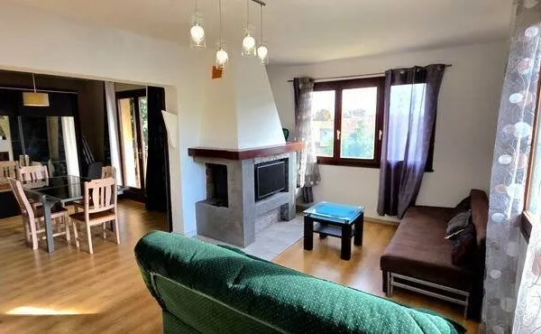 Maison 8 pièces 170 m²