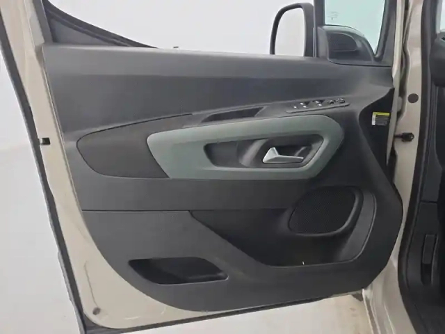 Citroën Berlingo taille m bluehdi 130 s&amp;s bvm6 — photo 38