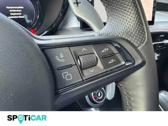 Alfa Romeo Tonale 1.3 phev 280ch tributo italiano at6 e-q4 — photo 14