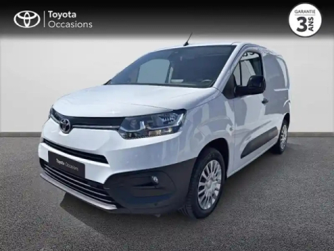 Toyota Proace city medium 100 d-4d dynamic mc23