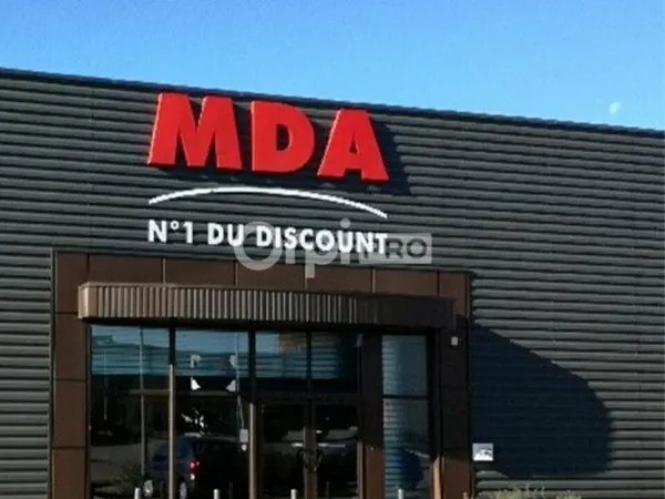 Local commercial 575 m²
