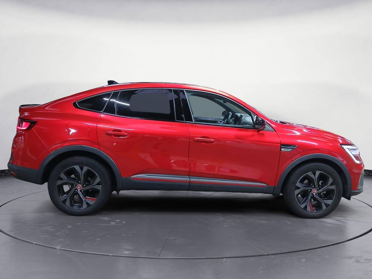 Renault Arkana E-Tech 145 - 21B — photo 6