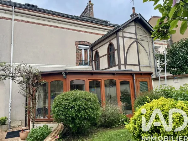 Maison 7 pièces 178 m²