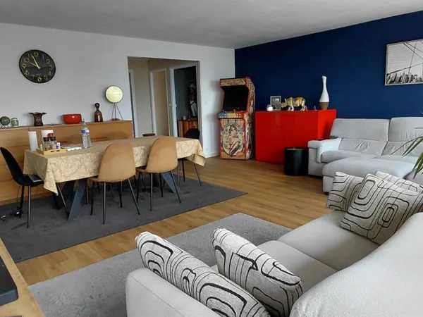 Vends appartement avec vue - 94m²