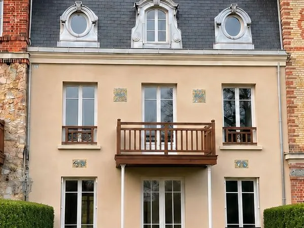 VIROFLAY Rive droite, maison de 153m² dans une villa historique à rénover