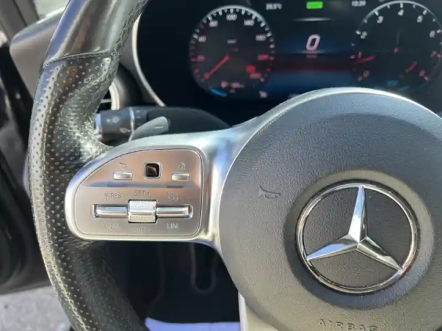 Mercedes Classe C 200 berline amg line — photo 14