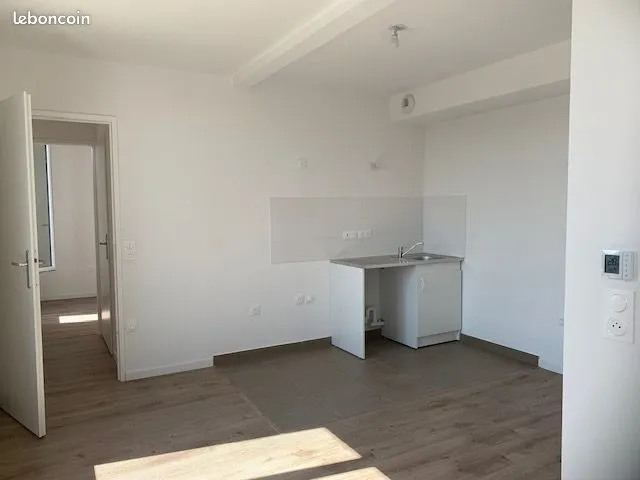 Photo 2