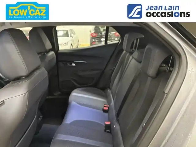 Peugeot 2008 puretech 130 s&amp;s eat8 — photo 2