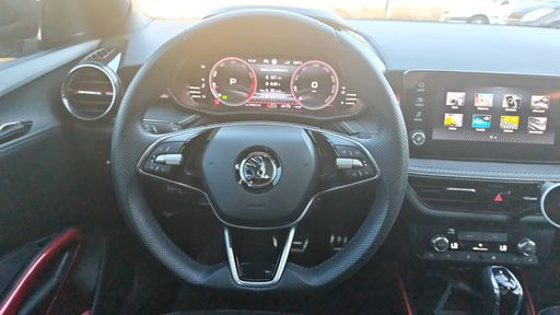Skoda Fabia 1.5 TSI 150 DSG7 - Monte Carlo – 2024 – 41301 km – Essence – Boîte Automatique — photo 25