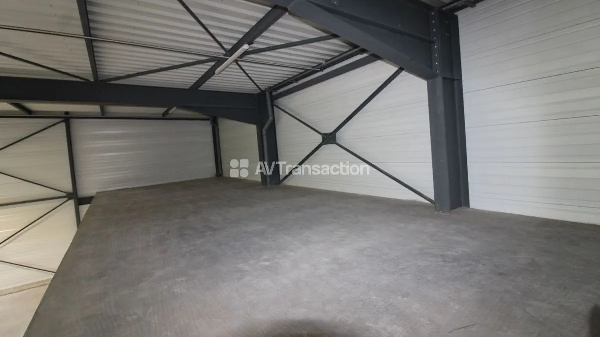 Photo 10