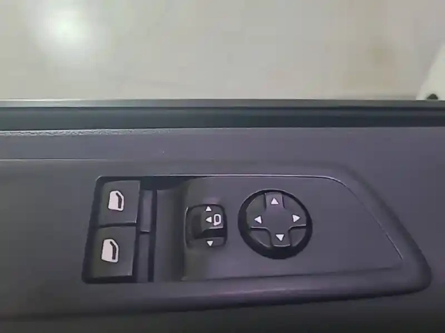 Opel Vivaro ca fixe l2 2.0 diesel 120 ch bva8 — photo 35