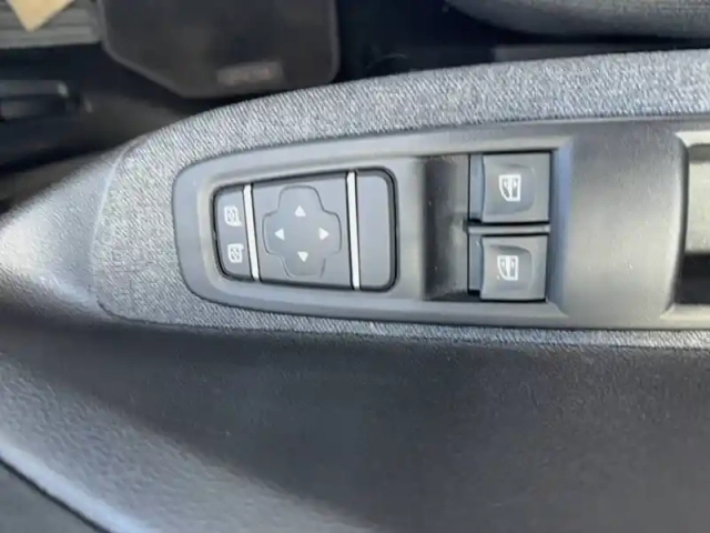 Renault Zoé zoe r110 - my22 — photo 44