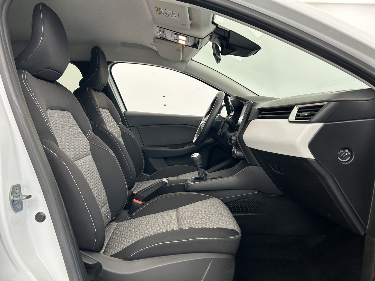 Renault Clio 5 — photo 14