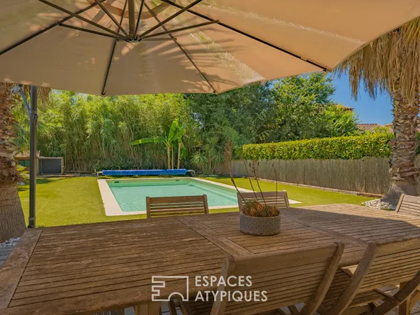 Villa contemporaine dans domaine sécurisé