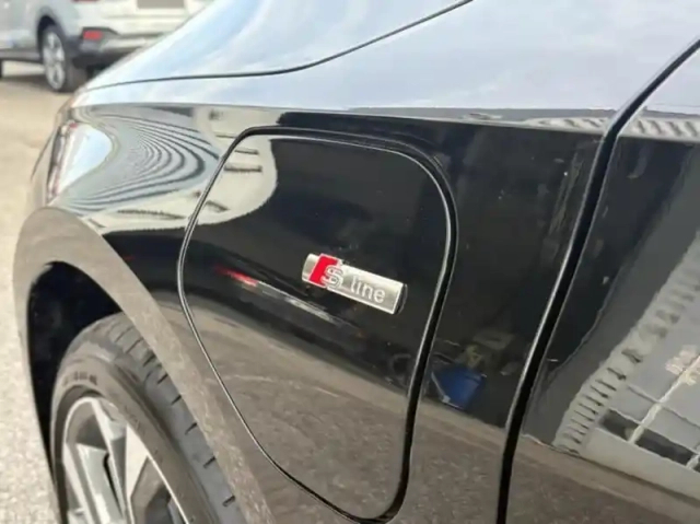 Audi A3 sportback 40 tfsi e 204ch phev s line s tronic 6 — photo 11