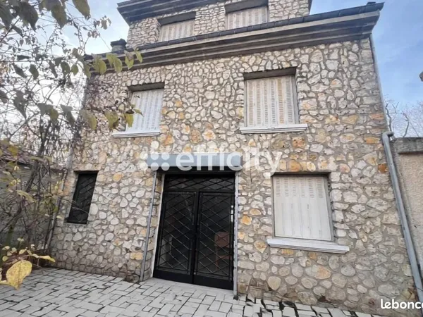 Immeuble de rapport 11 pièces 250 m²