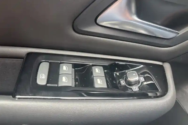 Citroën C5 x puretech 180 s&amp;s eat8 — photo 29