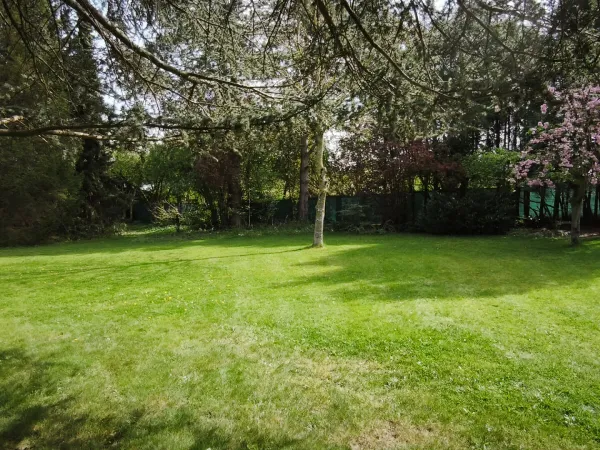 Terrain 800 m²