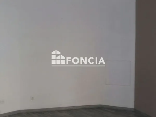 Commercial_premise