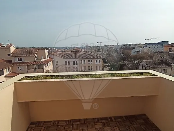 Appartement 4 pièces 98 m²