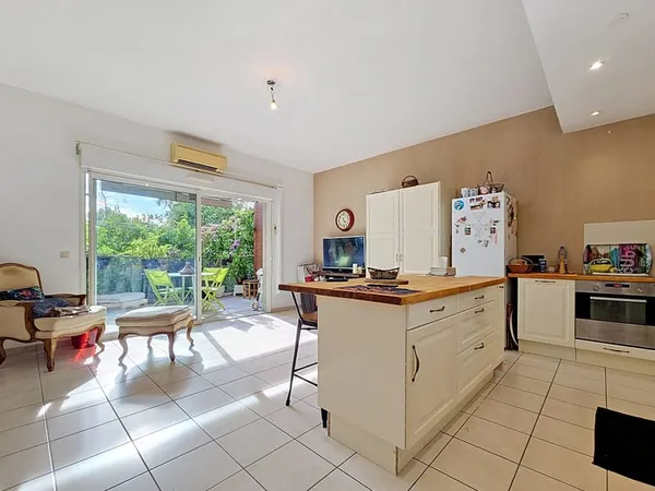 Montpellier Secteur Ovalie Très bel appartement duplex 3
