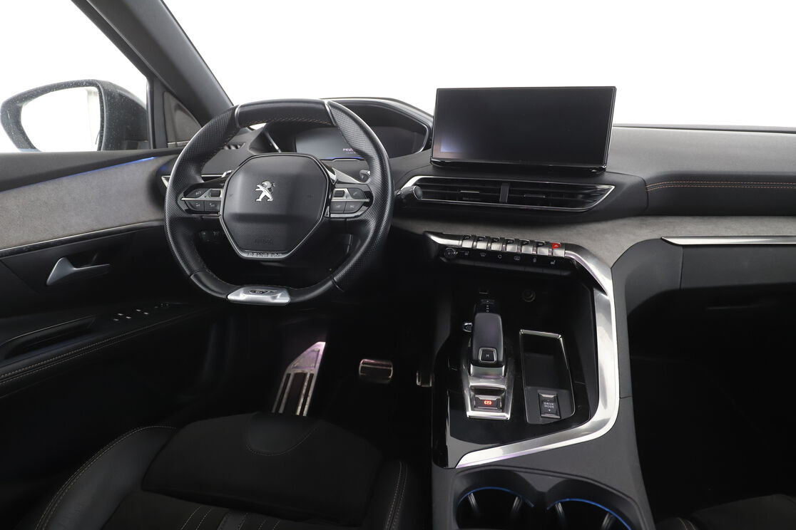 Peugeot 5008 2.0 Blue-HDi GT EAT8 — photo 12