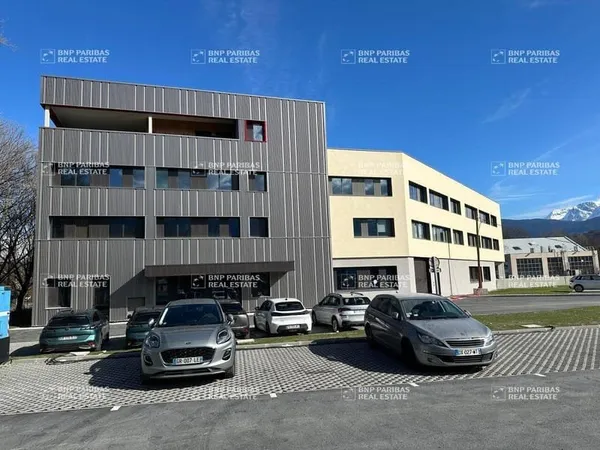 Bureaux 511 m²