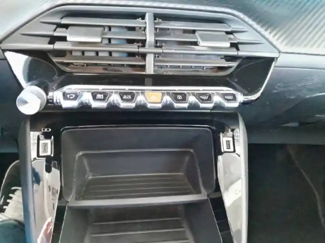 Peugeot 208 bluehdi 100 s&amp;s bvm6 — photo 15