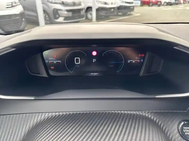 Peugeot 208 hybrid 110 ch e-dcs6 — photo 10