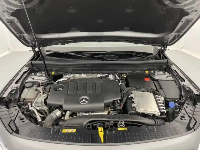 Mercedes Glb 200 d 8g-dct — photo 58