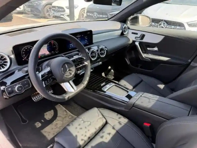 Mercedes Classe A 250 e hybrid eq amg line — photo 31